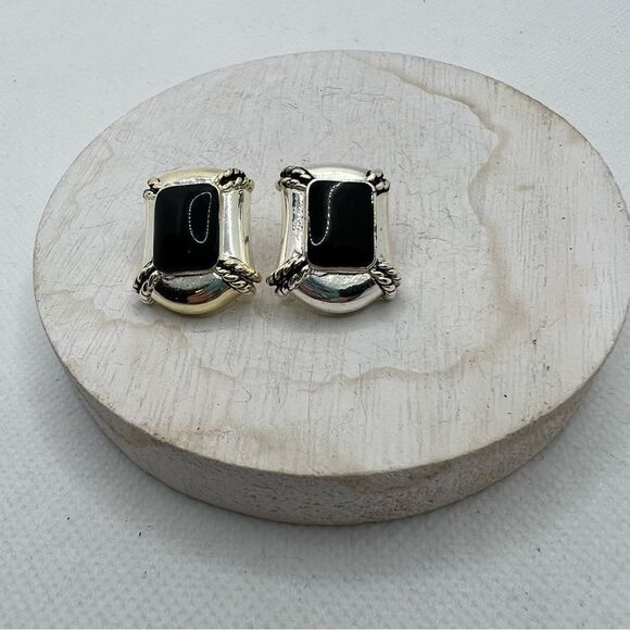 Vintage Avon Silver and Black Post Earrings - Picture 5 of 8